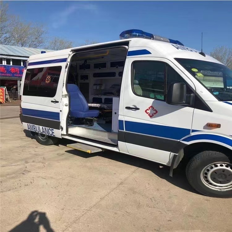 凤凰镇私人长途救护车出租转院回家