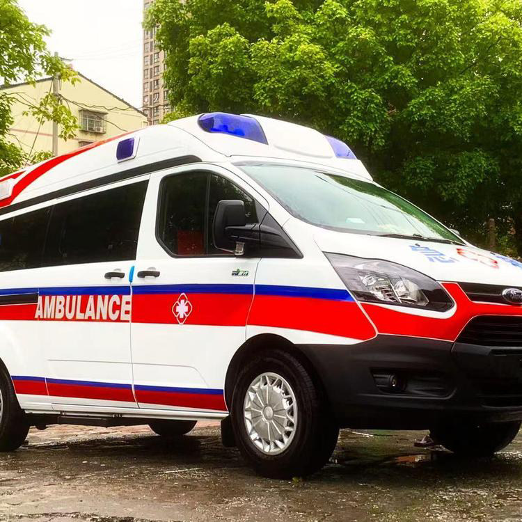 凤凰镇跨省救护车出租护送返乡